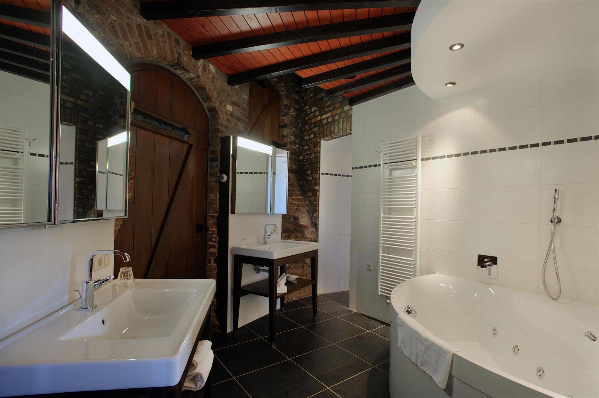 Romantik Hotel Kasteel Daelenbroeck Herkenbosch Kültér fotó